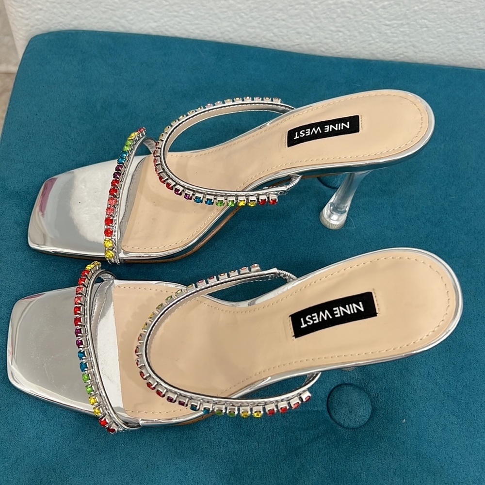 NEW Nine West Rainbow Strappy Sandals - Picture 3 of 13